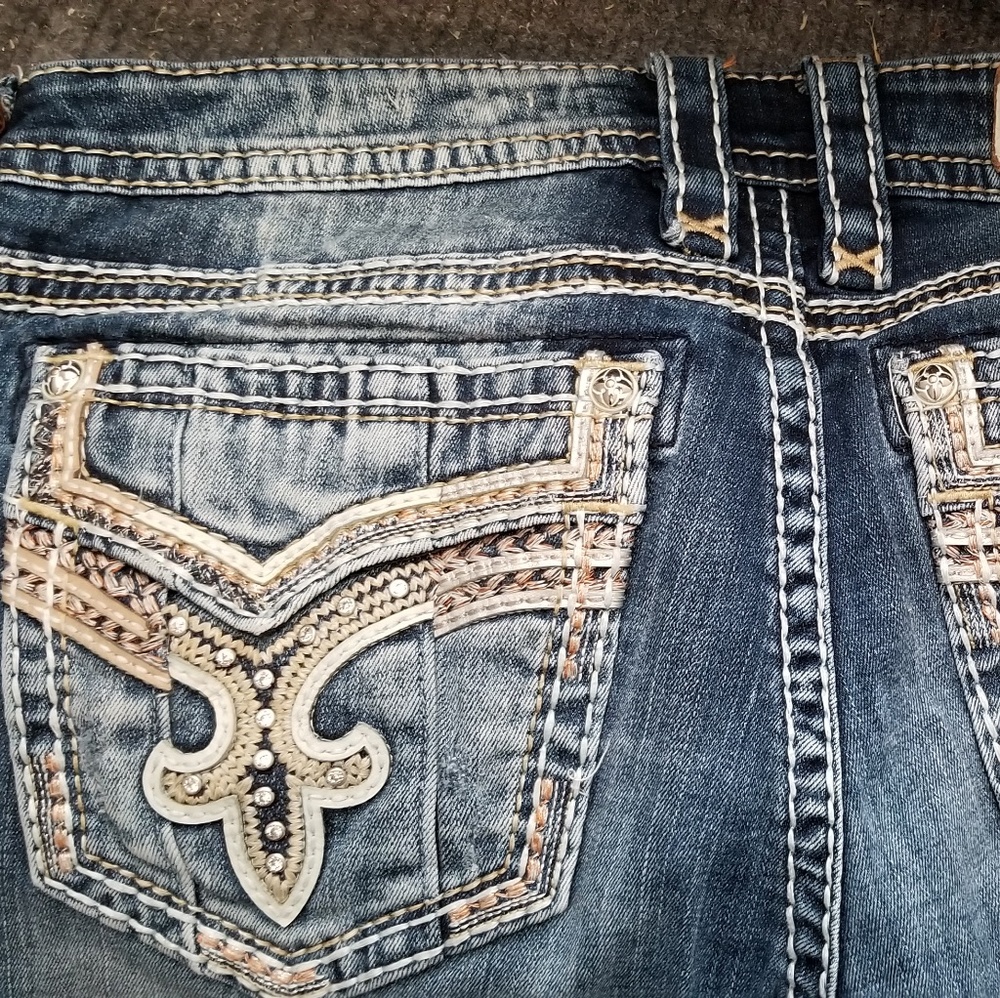 Rock Revivals women 31 x 32